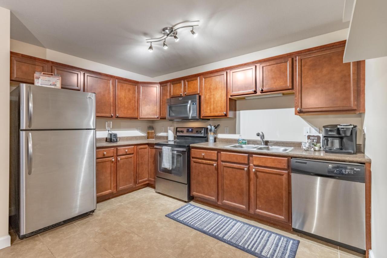 Contemporary Stay In Central Peoria Esterno foto